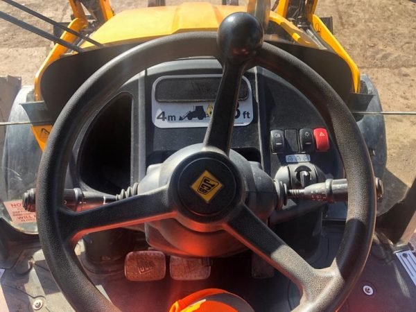 JCB 3CX 2014